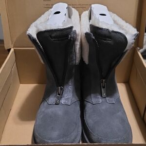 Never Worn--Koolaburra By Ugg Gray Fluff Short Boots